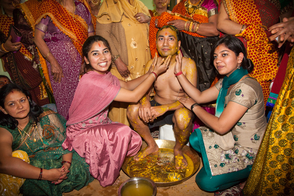 Indien Hochzeit Hindi wedding Haldi Turmeric