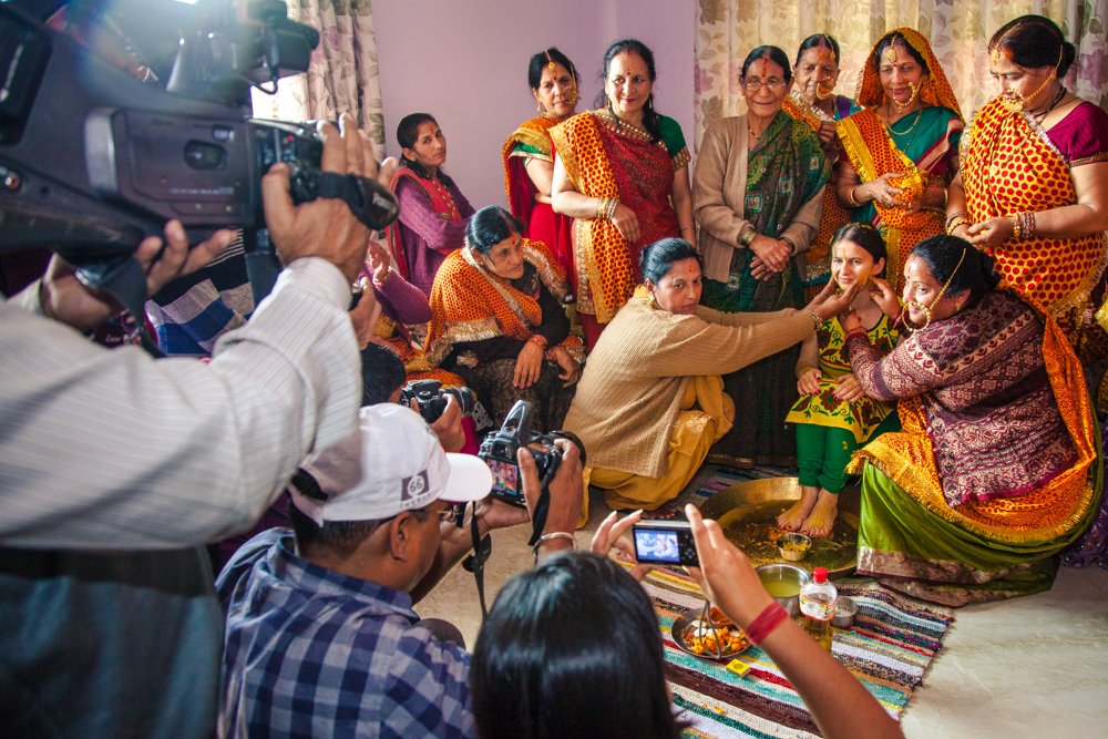 Indien Hochzeit wedding Haldi ceremony Turmeric