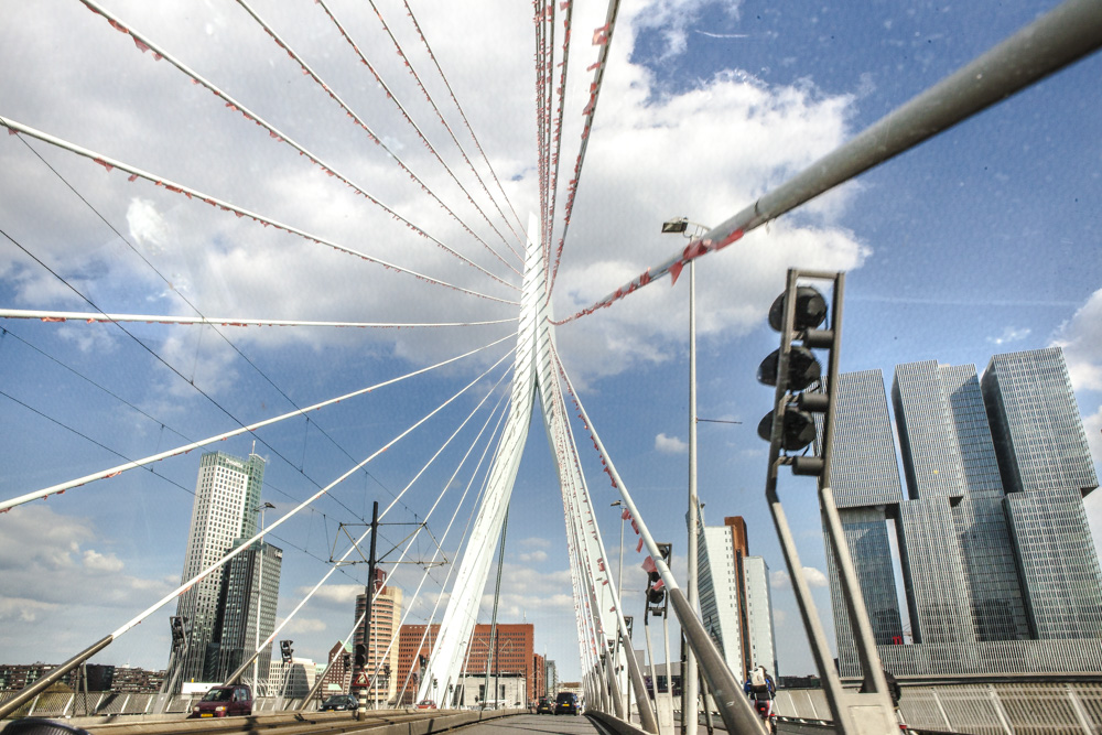 Fotograf holland Rotterdam Erasmusbruecke Auto 4